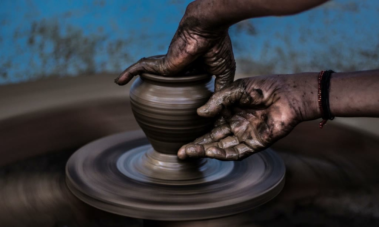 Clay club, monthly